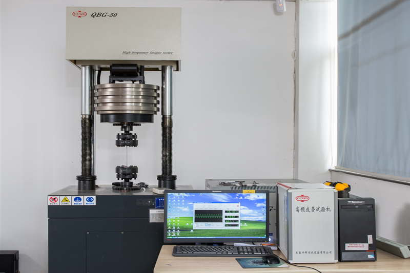 NAGYFREKVENCIÁS-FÁRADTSÁG-TESZTŐ GÉP